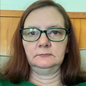 Meet your Posher, Pamela